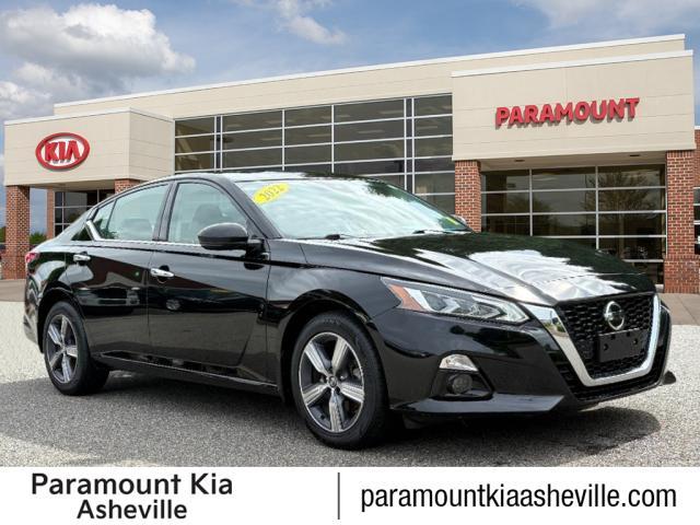 used 2022 Nissan Altima car, priced at $27,000
