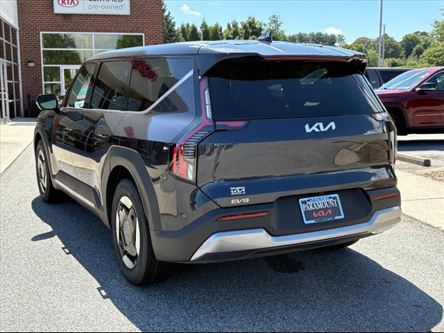new 2026 Kia EV9 car, priced at $58,524