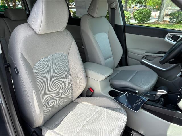 new 2025 Kia Soul car, priced at $21,310