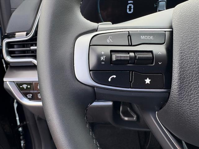 new 2025 Kia Sportage Hybrid car, priced at $35,517