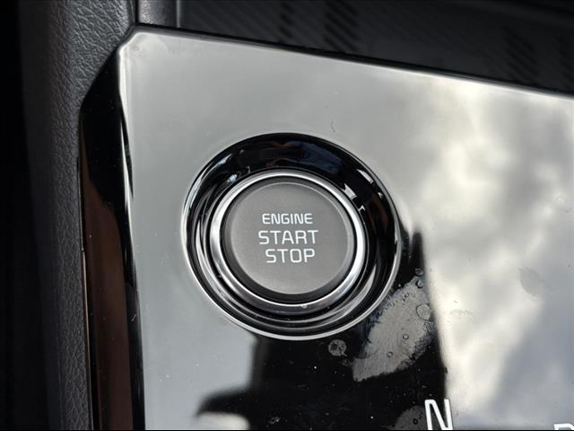 new 2025 Kia Sportage Hybrid car, priced at $35,517