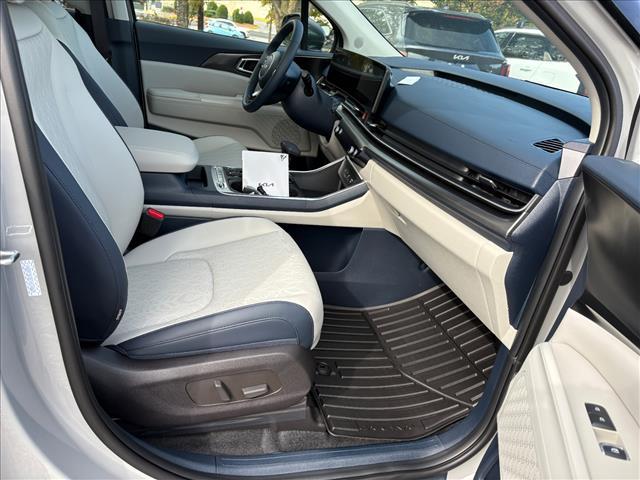 new 2026 Kia Carnival car, priced at $49,690