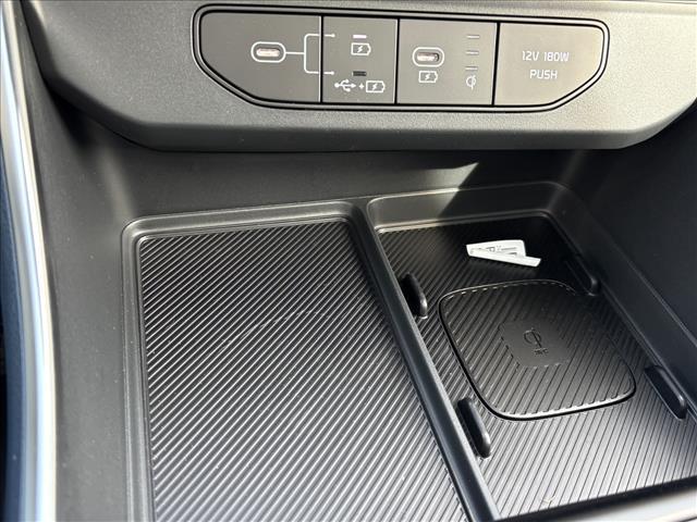 new 2026 Kia Carnival car, priced at $49,690