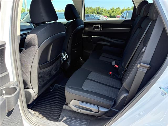 new 2026 Kia Sorento car, priced at $34,395