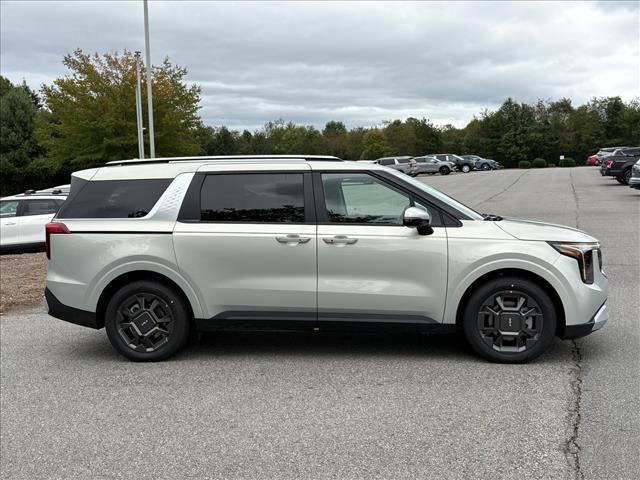 new 2026 Kia Carnival Hybrid car, priced at $46,135