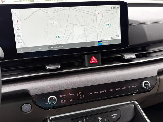 new 2026 Kia Carnival Hybrid car, priced at $46,135