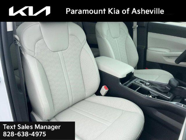new 2025 Kia Sorento car, priced at $42,857