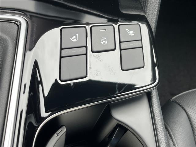 new 2025 Kia Sportage car, priced at $37,350