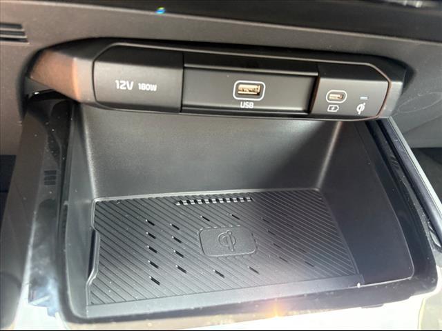 new 2025 Kia Niro EV car, priced at $40,928