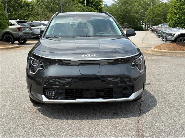 new 2025 Kia Niro EV car, priced at $40,928