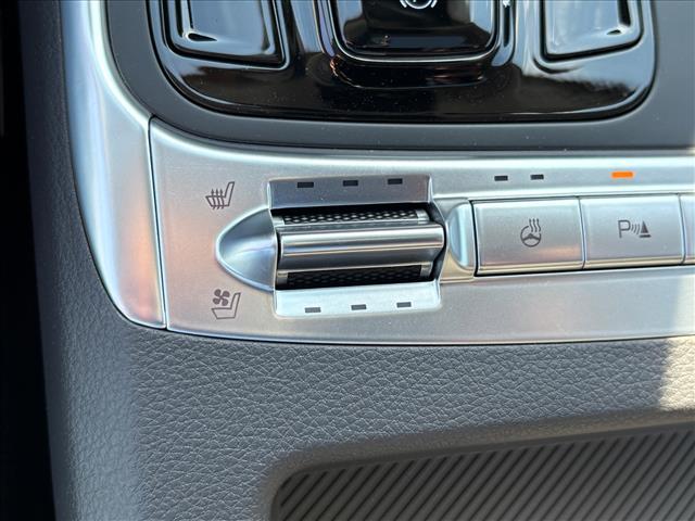 new 2026 Kia Carnival car, priced at $53,285