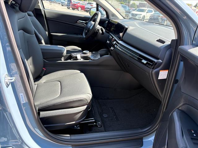 new 2026 Kia Sportage Hybrid car, priced at $35,665