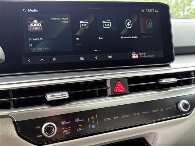 new 2025 Kia Sorento car, priced at $37,030