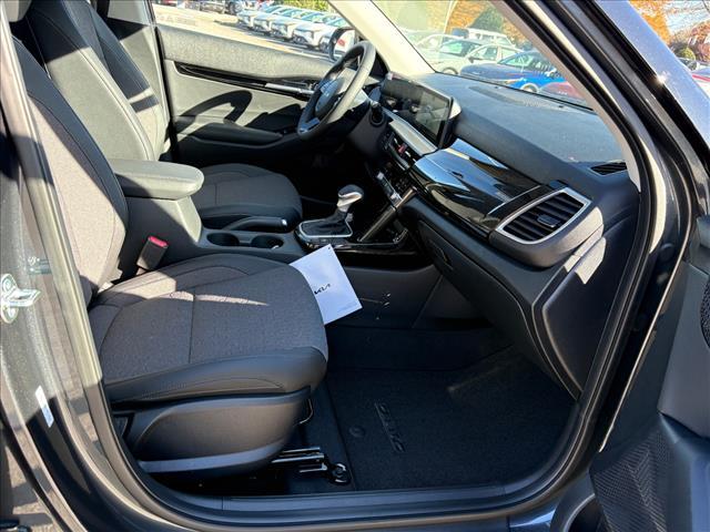 new 2026 Kia Seltos car, priced at $27,035