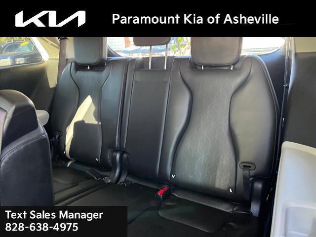 used 2022 Kia Carnival car, priced at $35,500