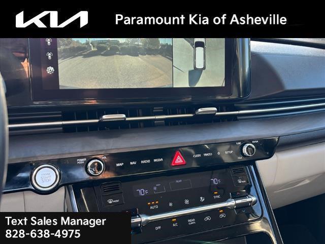 used 2022 Kia Carnival car, priced at $35,500