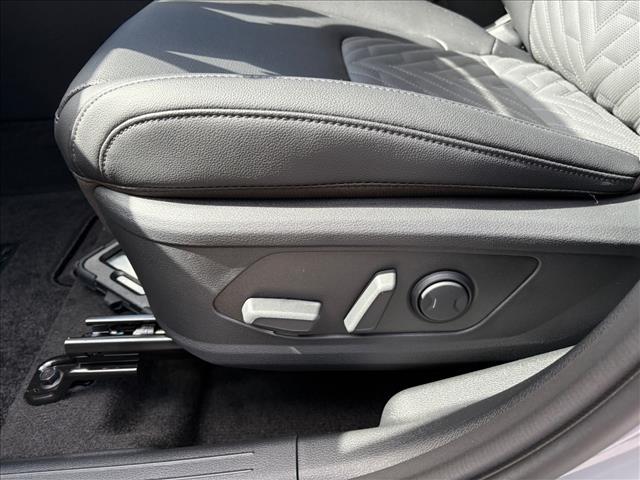 new 2026 Kia Sportage car, priced at $38,005