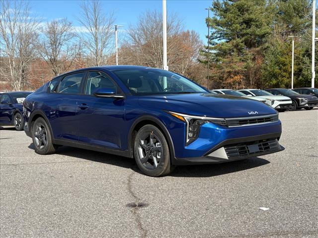 new 2025 Kia K4 car, priced at $24,375