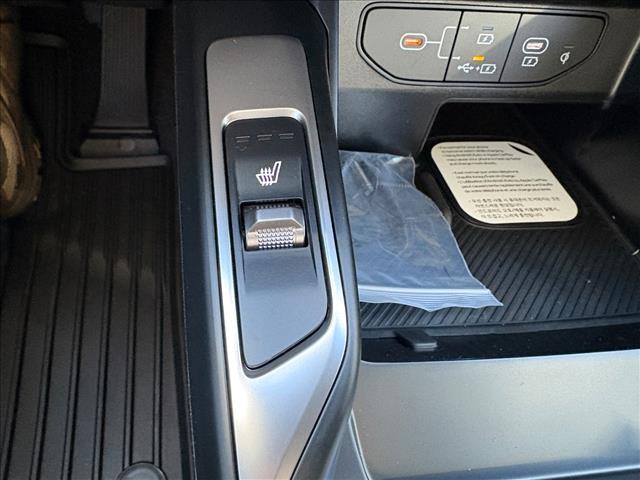 new 2026 Kia Sorento car, priced at $39,175