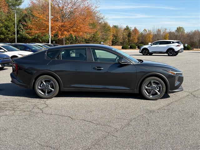 new 2025 Kia K4 car, priced at $24,375