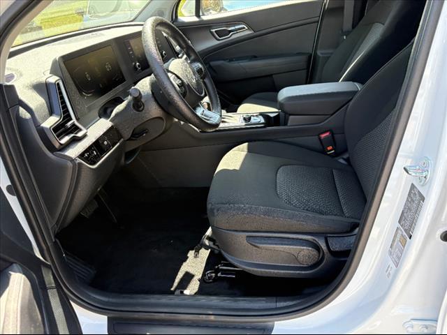 new 2025 Kia Sportage Hybrid car, priced at $35,835