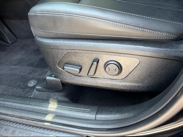 used 2024 Kia Sorento car, priced at $31,500