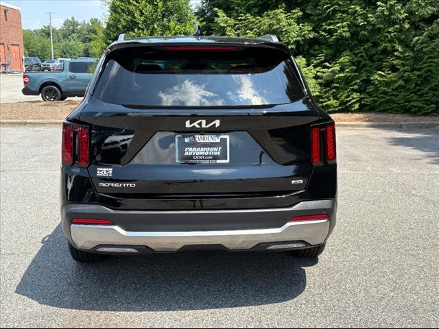 used 2024 Kia Sorento car, priced at $31,500