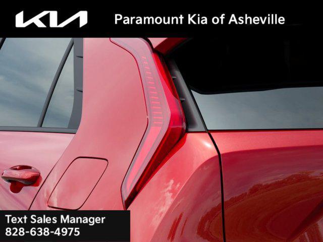 new 2025 Kia Niro car, priced at $32,084
