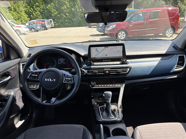 used 2023 Kia Seltos car, priced at $20,250