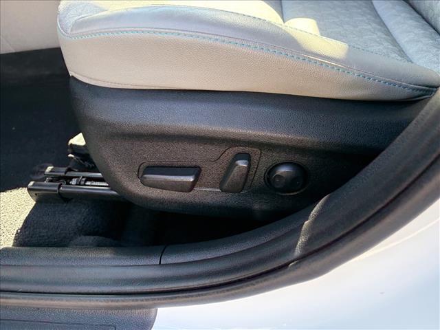 used 2021 Kia Niro Plug-In Hybrid car, priced at $24,000