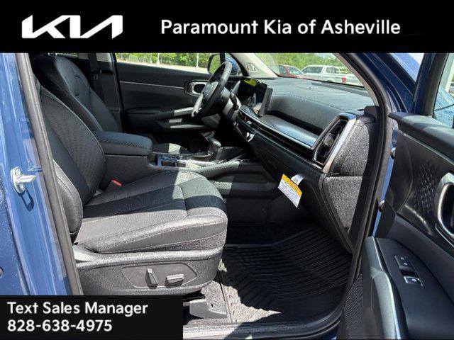 new 2025 Kia Sorento car, priced at $41,380