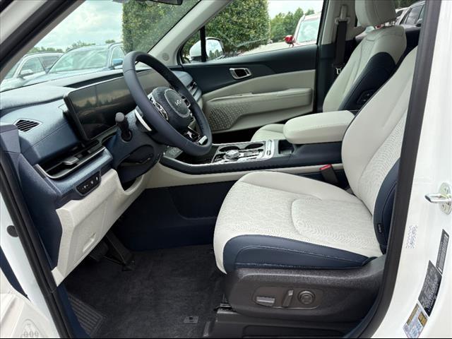 new 2026 Kia Carnival Hybrid car, priced at $50,145