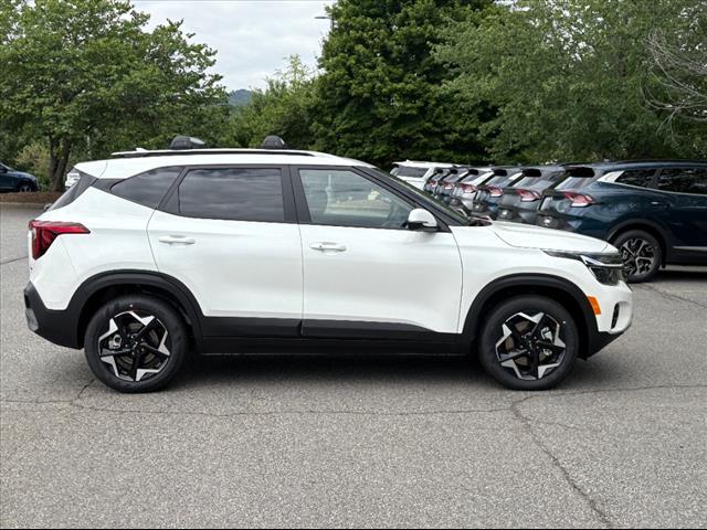 new 2025 Kia Seltos car, priced at $29,765