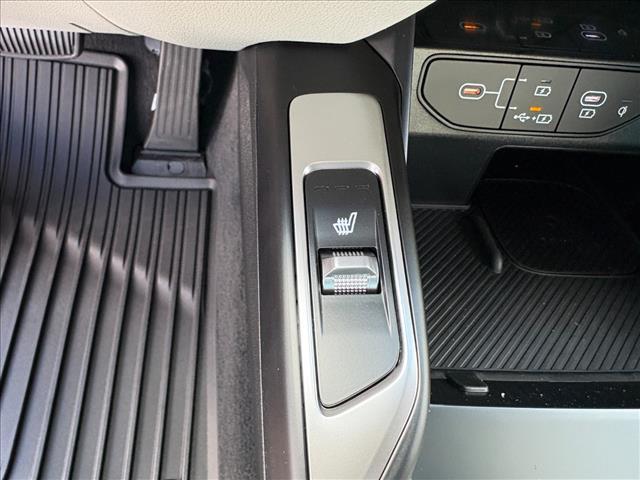 new 2026 Kia Sorento car, priced at $45,795