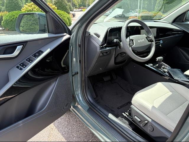 new 2025 Kia Niro car, priced at $31,305