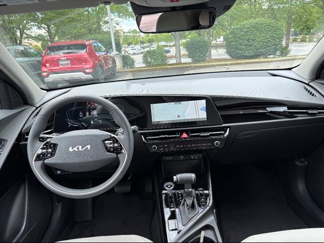 new 2025 Kia Niro car, priced at $31,009