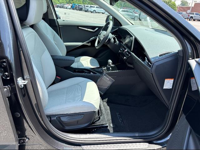 new 2025 Kia Niro car, priced at $31,315