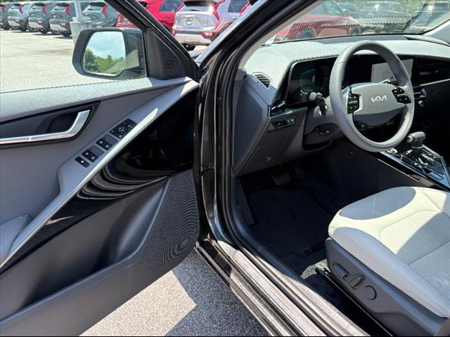 new 2025 Kia Niro car, priced at $31,315