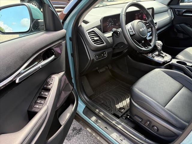 used 2025 Kia Seltos car, priced at $26,750