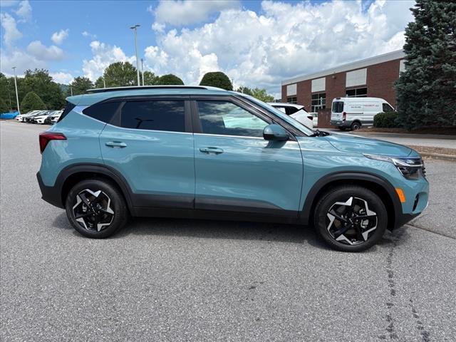 used 2025 Kia Seltos car, priced at $26,750