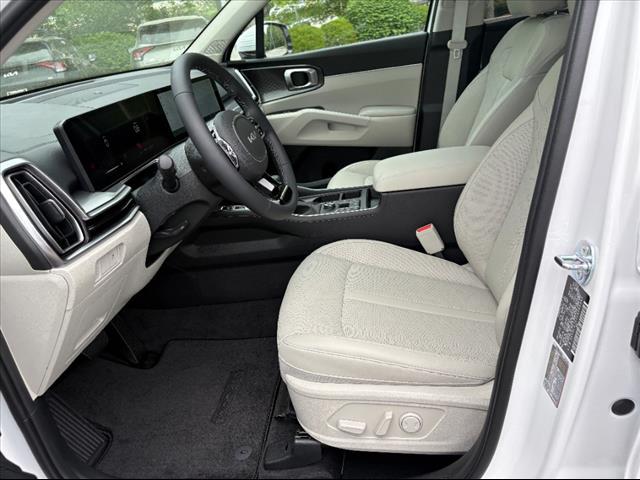 new 2025 Kia Sorento car, priced at $37,426