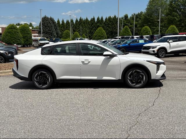 new 2025 Kia K4 car, priced at $24,961