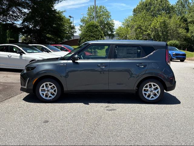 new 2025 Kia Soul car, priced at $21,686