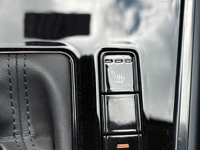 new 2025 Kia Niro car, priced at $33,281