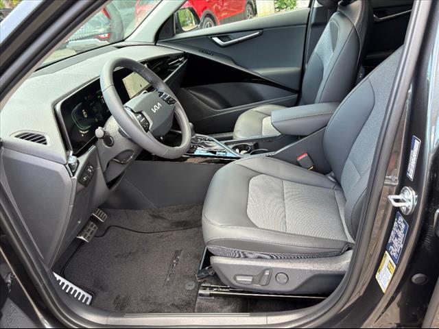 new 2025 Kia Niro car, priced at $33,281