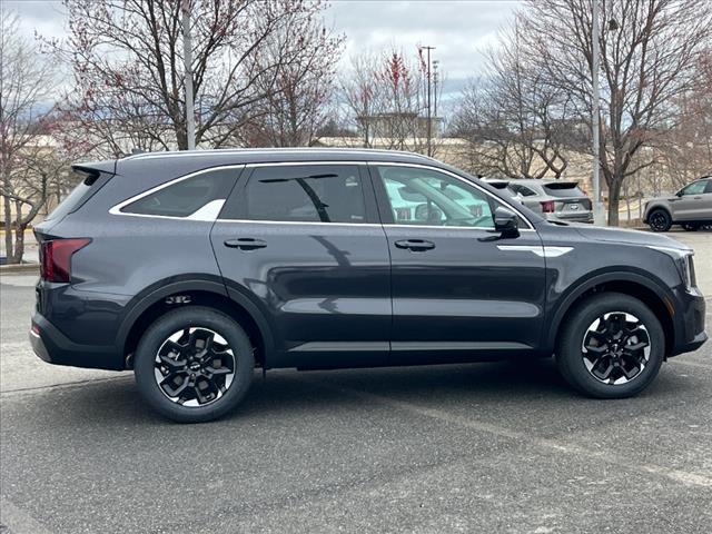 new 2025 Kia Sorento car, priced at $37,703
