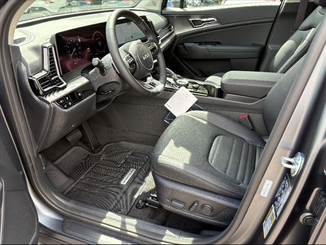 new 2025 Kia Sportage Hybrid car, priced at $39,575