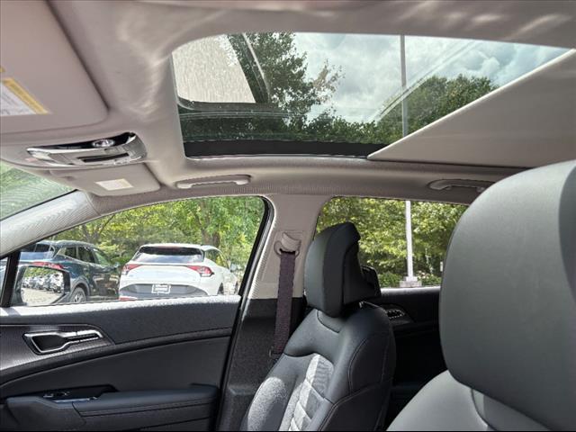new 2025 Kia Sportage Hybrid car, priced at $39,575