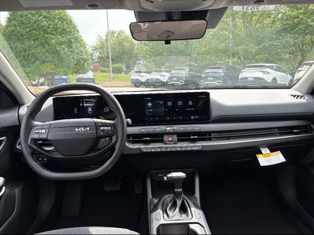 new 2025 Kia K4 car, priced at $22,654