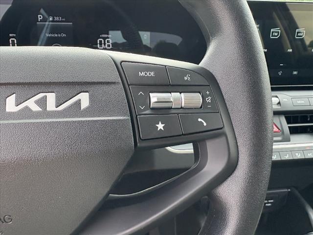 new 2025 Kia K4 car, priced at $22,654
